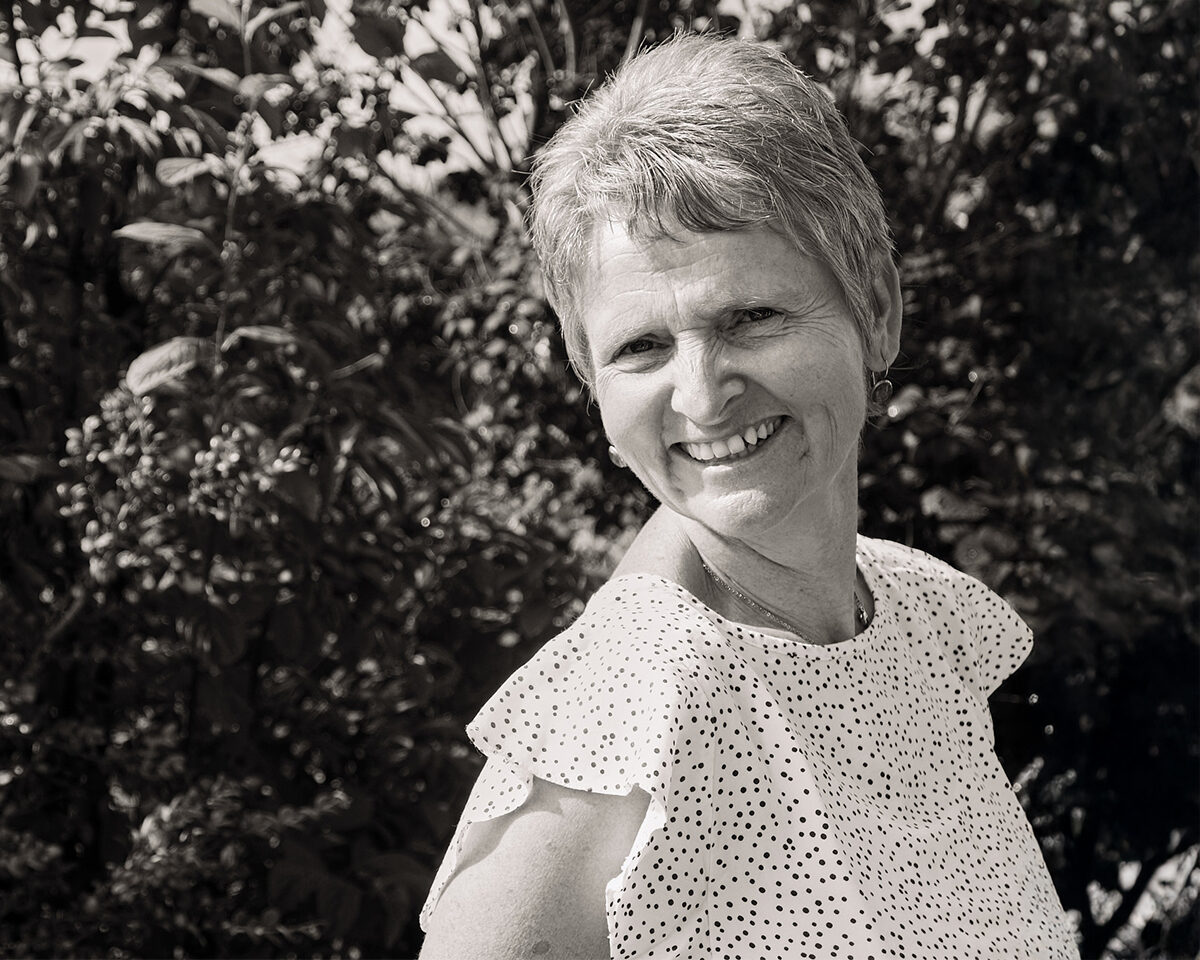 Lisbeth Mobile Template Portrait Mobile